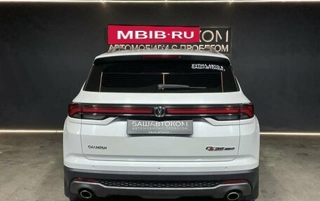 Changan CS35 Plus, 2024 год, 1 985 000 рублей, 6 фотография