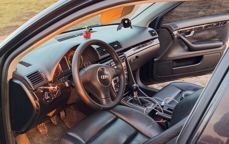 Audi A4, 2002 год, 500 000 рублей, 10 фотография