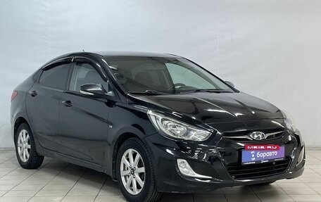 Hyundai Solaris II рестайлинг, 2011 год, 780 000 рублей, 2 фотография