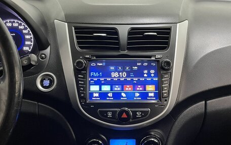 Hyundai Solaris II рестайлинг, 2011 год, 780 000 рублей, 15 фотография