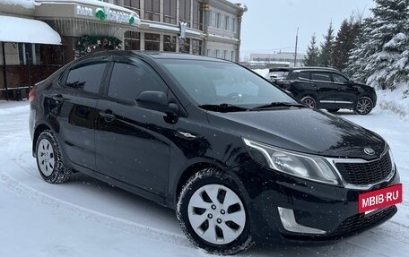 KIA Rio III рестайлинг, 2013 год, 730 000 рублей, 2 фотография