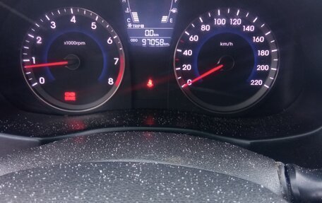 Hyundai Solaris II рестайлинг, 2012 год, 750 000 рублей, 8 фотография