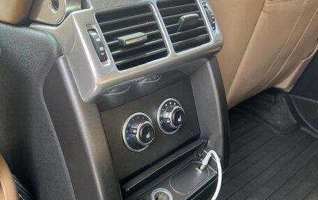 Land Rover Range Rover III, 2011 год, 1 765 000 рублей, 22 фотография