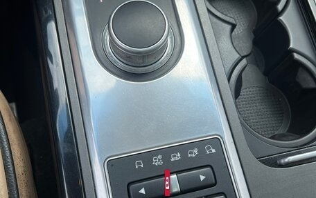 Land Rover Range Rover III, 2011 год, 1 765 000 рублей, 32 фотография