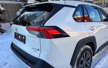 Toyota RAV4, 2025 год, 4 200 000 рублей, 5 фотография