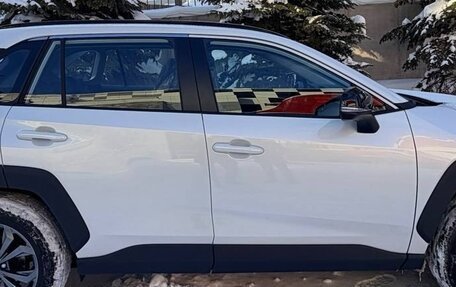 Toyota RAV4, 2025 год, 4 200 000 рублей, 4 фотография