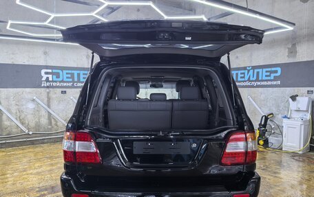 Toyota Land Cruiser 100 рестайлинг 2, 2006 год, 2 950 000 рублей, 7 фотография