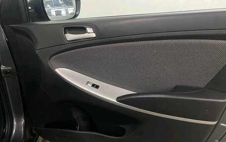 Hyundai Solaris II рестайлинг, 2013 год, 610 000 рублей, 15 фотография