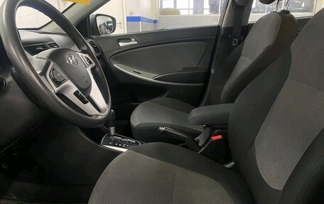 Hyundai Solaris II рестайлинг, 2013 год, 610 000 рублей, 8 фотография