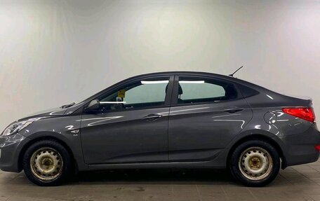 Hyundai Solaris II рестайлинг, 2013 год, 610 000 рублей, 3 фотография