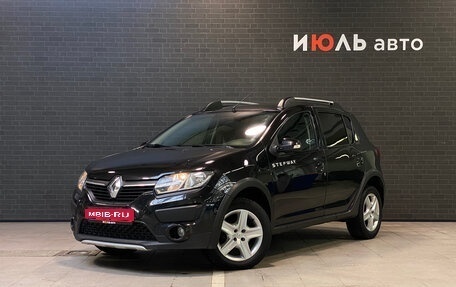 Renault Sandero II рестайлинг, 2015 год, 800 000 рублей, 1 фотография