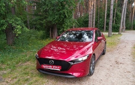 Mazda 3, 2019 год, 1 850 000 рублей, 3 фотография