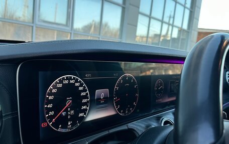 Mercedes-Benz E-Класс, 2017 год, 3 100 000 рублей, 18 фотография