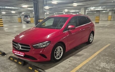 Mercedes-Benz B-Класс, 2019 год, 2 050 000 рублей, 5 фотография