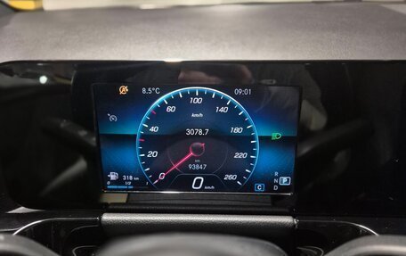 Mercedes-Benz B-Класс, 2019 год, 2 050 000 рублей, 24 фотография