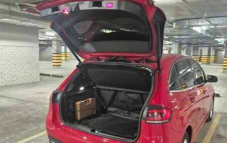 Mercedes-Benz B-Класс, 2019 год, 2 050 000 рублей, 20 фотография