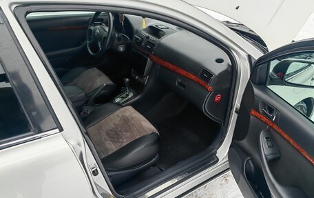 Toyota Avensis III рестайлинг, 2006 год, 1 350 000 рублей, 13 фотография