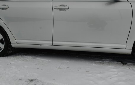 Toyota Avensis III рестайлинг, 2006 год, 1 350 000 рублей, 9 фотография