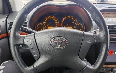 Toyota Avensis III рестайлинг, 2006 год, 1 350 000 рублей, 26 фотография