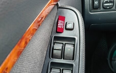 Toyota Avensis III рестайлинг, 2006 год, 1 350 000 рублей, 27 фотография