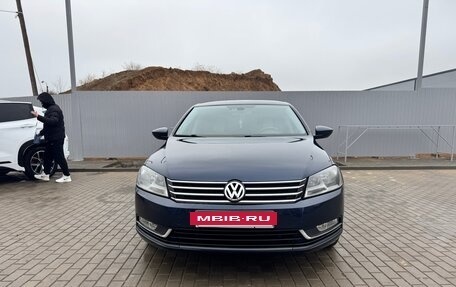 Volkswagen Passat B7, 2011 год, 1 300 000 рублей, 3 фотография