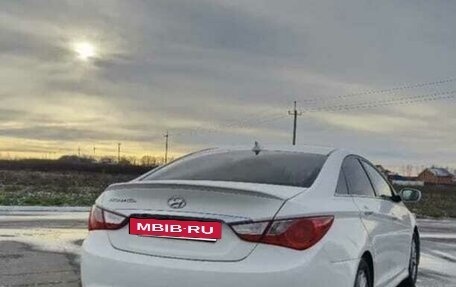 Hyundai Sonata VI, 2012 год, 870 000 рублей, 6 фотография