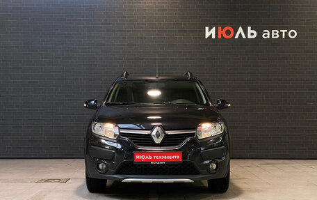 Renault Sandero II рестайлинг, 2015 год, 800 000 рублей, 2 фотография