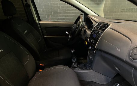 Renault Sandero II рестайлинг, 2015 год, 800 000 рублей, 11 фотография