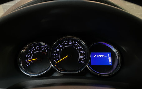 Renault Sandero II рестайлинг, 2015 год, 800 000 рублей, 22 фотография