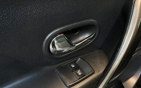 Renault Sandero II рестайлинг, 2015 год, 800 000 рублей, 16 фотография