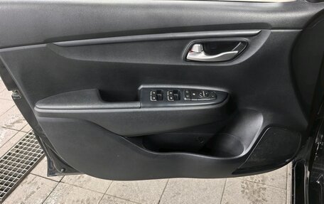 KIA Rio IV, 2018 год, 1 380 000 рублей, 17 фотография