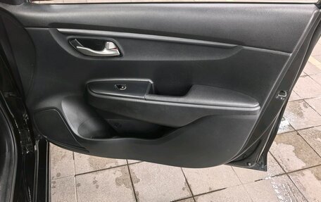 KIA Rio IV, 2018 год, 1 380 000 рублей, 18 фотография