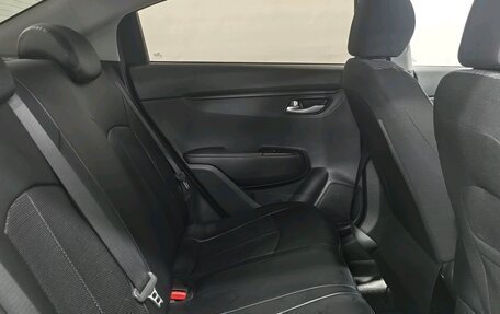 KIA Rio IV, 2018 год, 1 380 000 рублей, 28 фотография