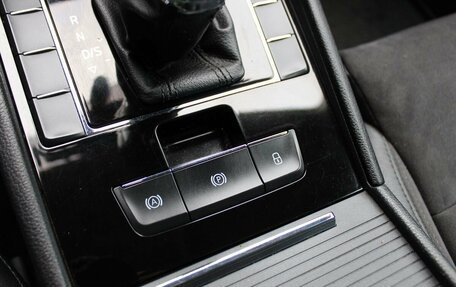 Skoda Superb III рестайлинг, 2016 год, 1 719 000 рублей, 19 фотография