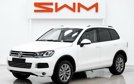 Volkswagen Touareg III, 2013 год, 2 049 000 рублей, 3 фотография