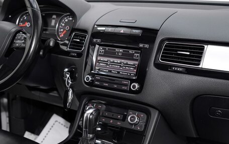 Volkswagen Touareg III, 2013 год, 2 049 000 рублей, 9 фотография