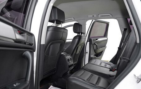 Volkswagen Touareg III, 2013 год, 2 049 000 рублей, 13 фотография