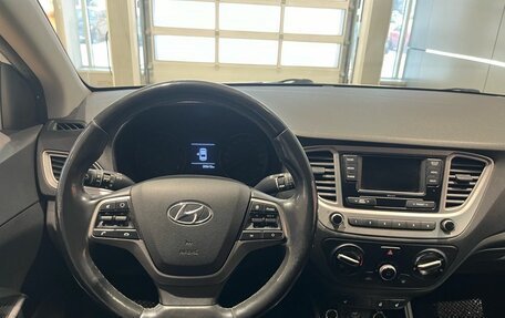 Hyundai Solaris II рестайлинг, 2019 год, 1 099 000 рублей, 10 фотография