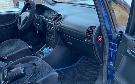 Opel Zafira A рестайлинг, 2002 год, 380 000 рублей, 9 фотография