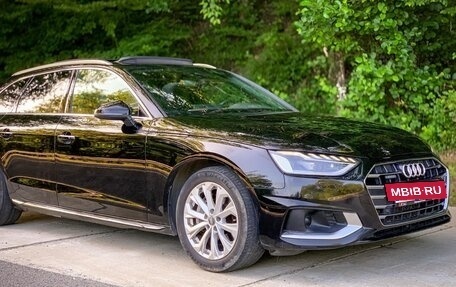 Audi A4, 2019 год, 2 790 000 рублей, 4 фотография