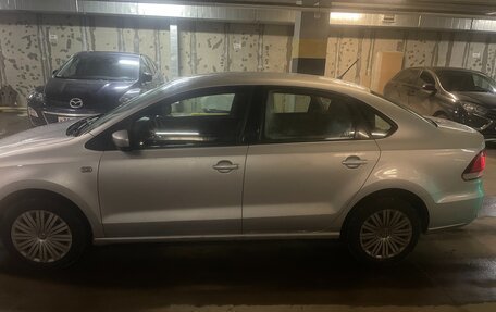 Volkswagen Polo VI (EU Market), 2015 год, 900 000 рублей, 5 фотография