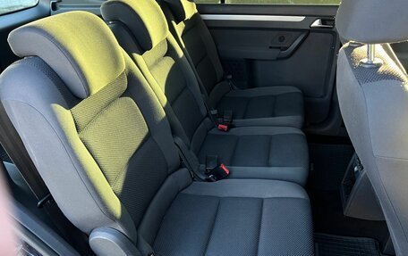 Volkswagen Touran III, 2012 год, 890 000 рублей, 19 фотография