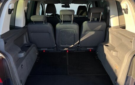 Volkswagen Touran III, 2012 год, 890 000 рублей, 22 фотография