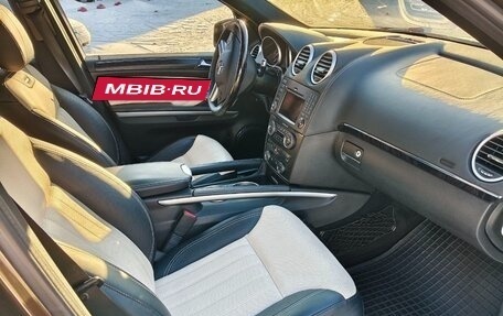 Mercedes-Benz GL-Класс, 2011 год, 2 600 000 рублей, 22 фотография