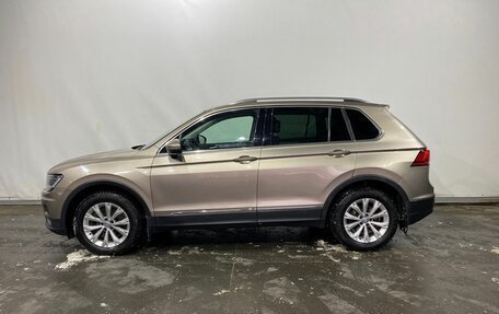 Volkswagen Tiguan II, 2017 год, 2 269 000 рублей, 7 фотография