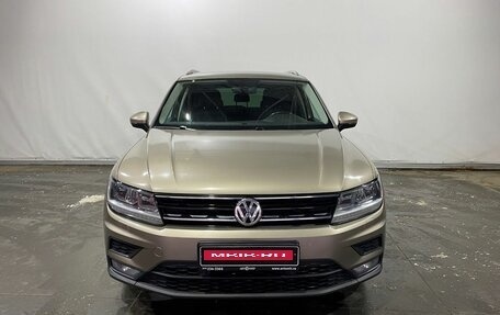 Volkswagen Tiguan II, 2017 год, 2 269 000 рублей, 2 фотография