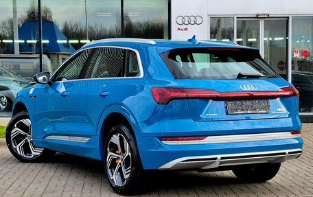 Audi e-tron I, 2023 год, 5 470 000 рублей, 9 фотография