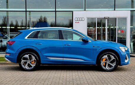 Audi e-tron I, 2023 год, 5 470 000 рублей, 6 фотография