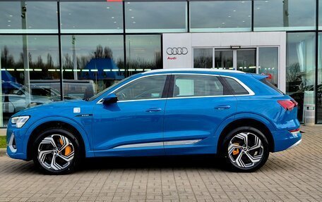 Audi e-tron I, 2023 год, 5 470 000 рублей, 10 фотография