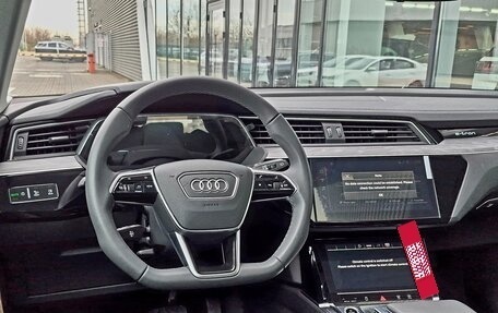 Audi e-tron I, 2023 год, 5 470 000 рублей, 27 фотография